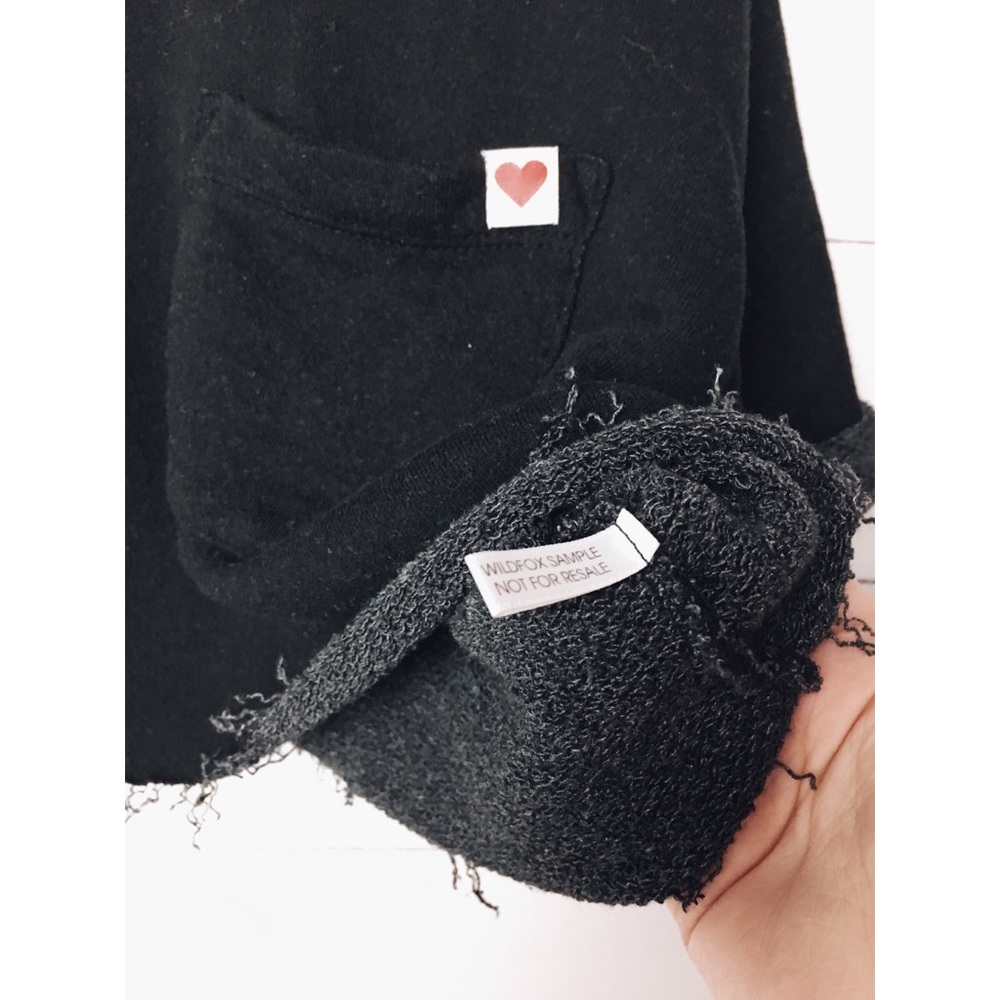WILDFOX | Black Cropped Heart Sweatshirt SAMPLE - Picture 4 of 6